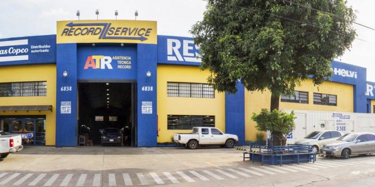 Record Electric brinda soporte a sus clientes a través de su asistencia técnica