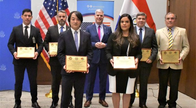 Ante la lucha contra el crimen organizado, otorgan un importante reconocimiento a Paraguay Ante la lucha contra el crimen organizado, otorgan un importante reconocimiento a Paraguay