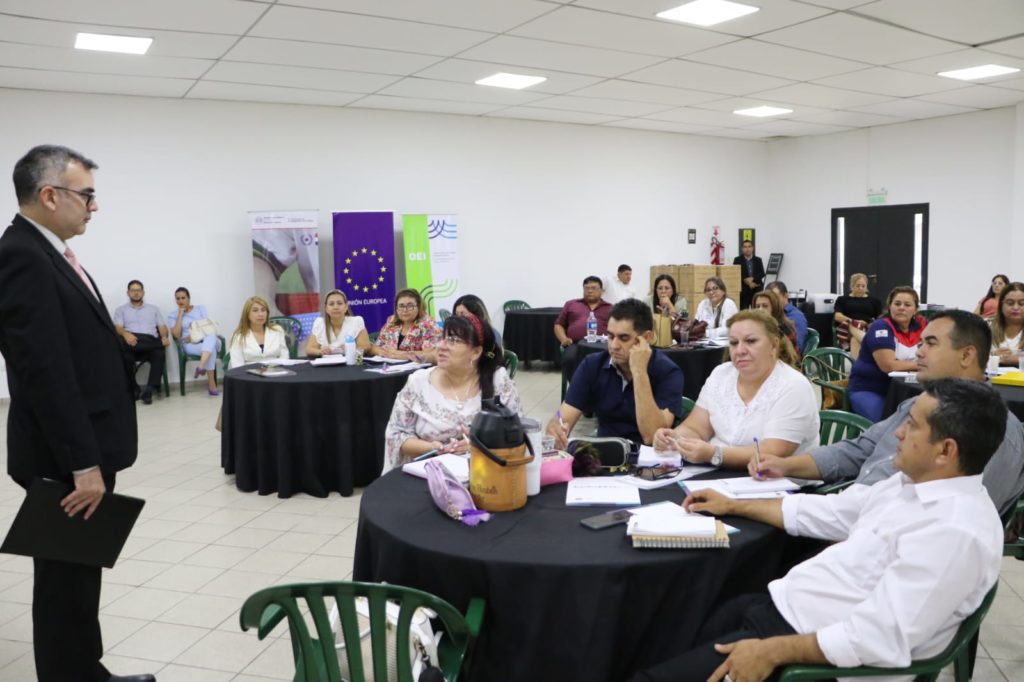 Autoridades educativas departamentales articulan acciones para el inicio de clases 2023