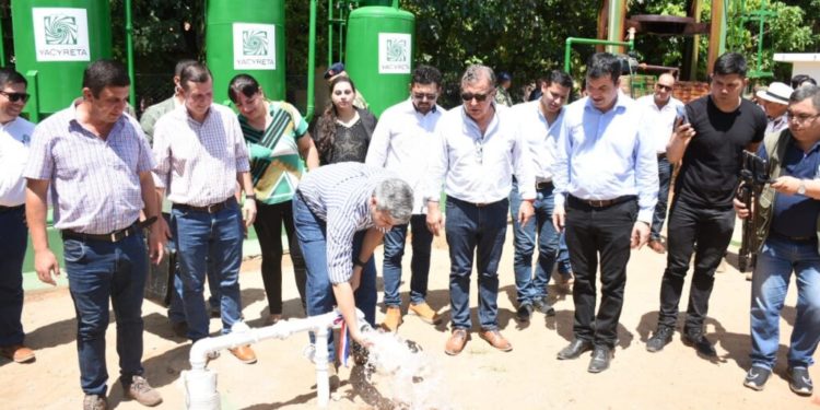 Salud y agua potable llega a Yabebyry y zonas postergadas del sur misionero