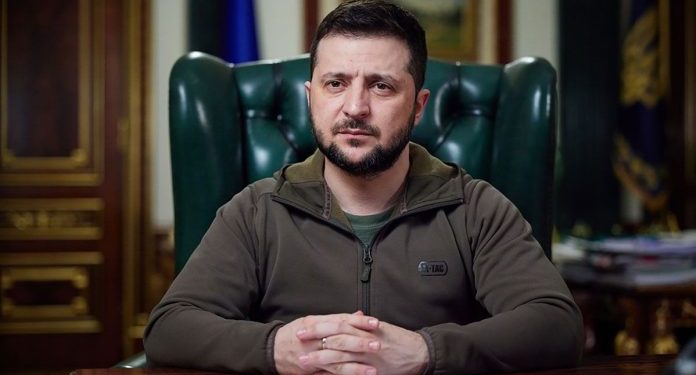 Zelenski pide «acelerar» ayuda militar y alerta que invasión rusa «no se detendrá» en Ucrania