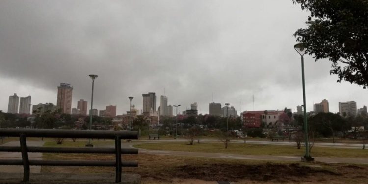 Inicio de semana laboral con clima fresco a cálido y lluvias dispersas Inicio de semana laboral con clima fresco a cálido y lluvias dispersas