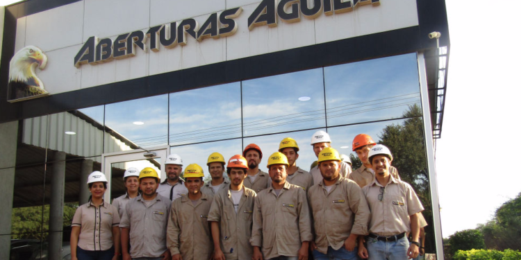 Aberturas Águila se destaca a más de una década de trayectoria en el mercado chaqueño