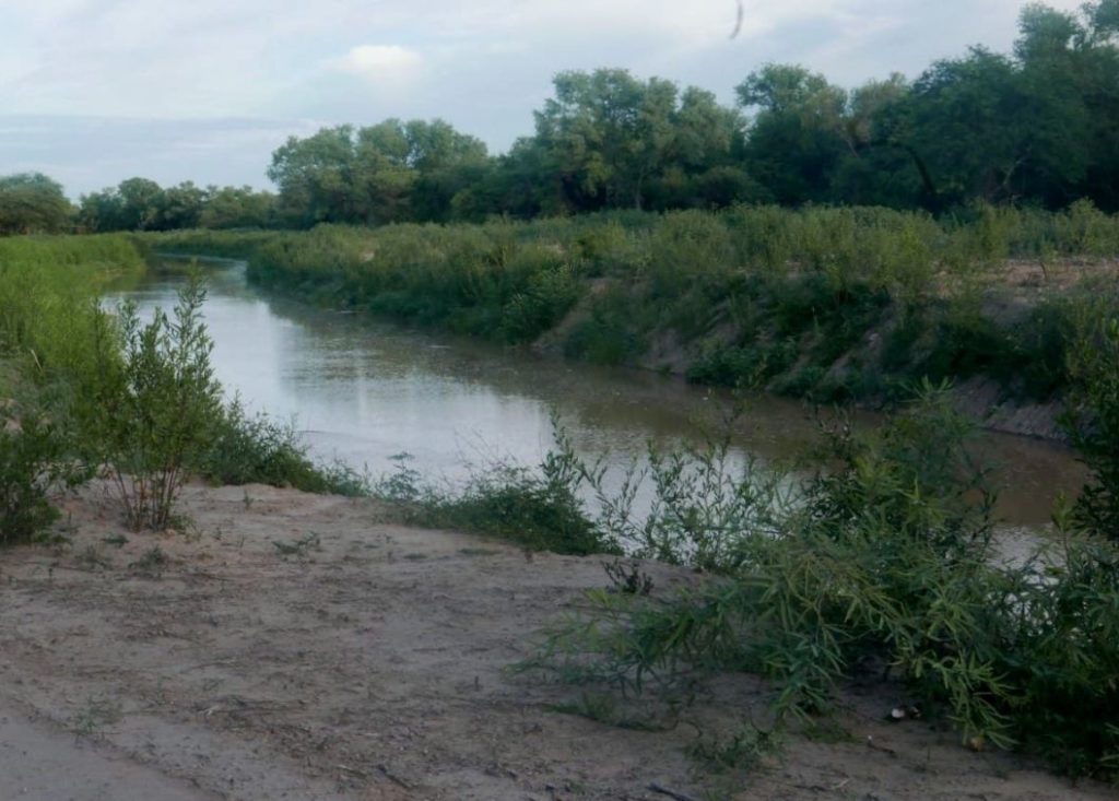 Río Pilcomayo sigue ingresando por el canal paraguayo Río Pilcomayo sigue ingresando por el canal paraguayo