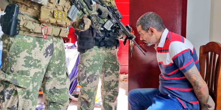 Capturan a jefe del PCC durante allanamientos en Canindeyú