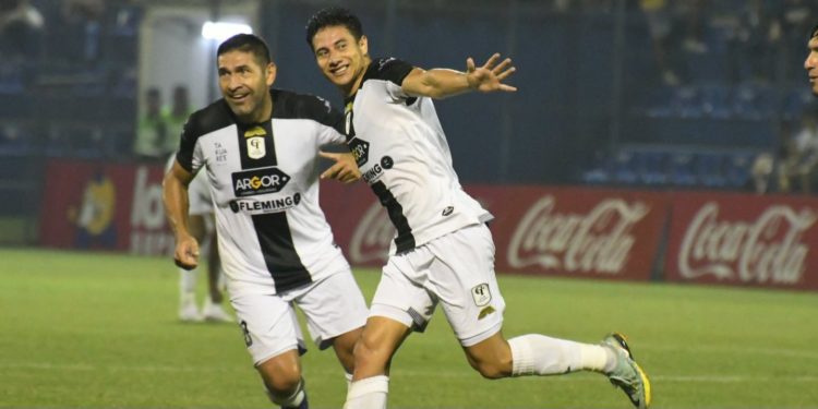 Tacuary consiguió su primer triunfo en el Torneo Apertura Tacuary consiguió su primer triunfo en el Torneo Apertura