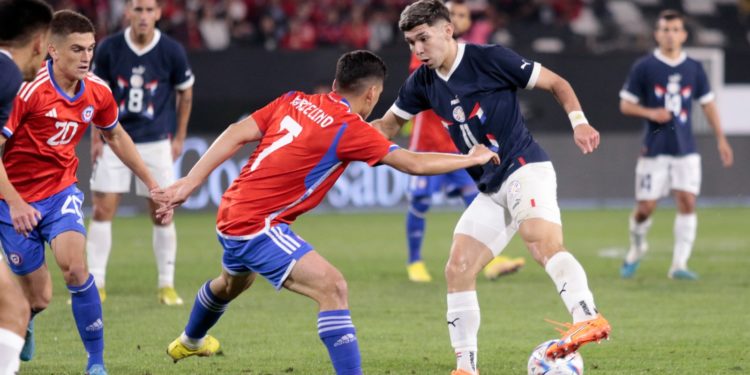 ¡Otra derrota! La Albirroja cayó ante Chile de Eduardo Berizzo ¡Otra derrota! La Albirroja cayó ante Chile de Eduardo Berizzo