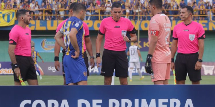 Árbitros designados para la fecha 10 del Torneo Apertura 2023