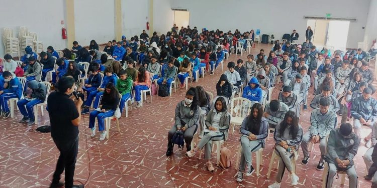 Una alarmante problemática social que día a día afecta a más personas Una alarmante problemática social que día a día afecta a más personas