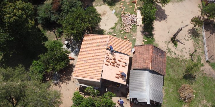 Continúa la construcción de viviendas para familias de Independencia