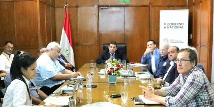 Comisión de río Pilcomayo estudió avances sobre llegada del cauce a zonas de mayor sequía Comisión de río Pilcomayo estudió avances sobre llegada del cauce a zonas de mayor sequía