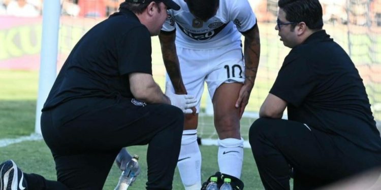 Primer informe médico de Olimpia sobre la lesión de Derlis González Primer informe médico de Olimpia sobre la lesión de Derlis González