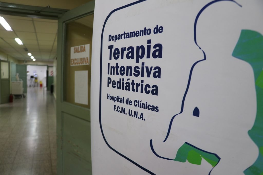 Chikungunya: casi todas las camas de terapia intensiva de Clínicas están ocupadas por niños Chikungunya: casi todas las camas de terapia intensiva de Clínicas están ocupadas por niños