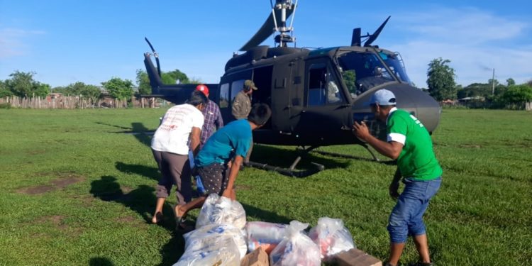 Ayuda humanitaria continuó llegando el fin de semana a familias afectadas por inundaciones en Concepción y Chaco