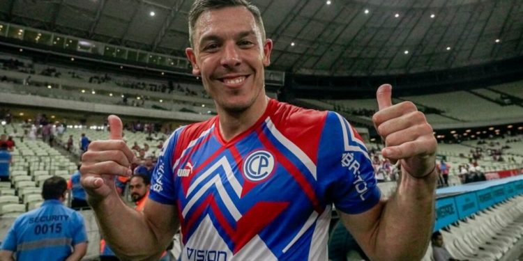 La invitación al hincha azulgrana por parte de Churín