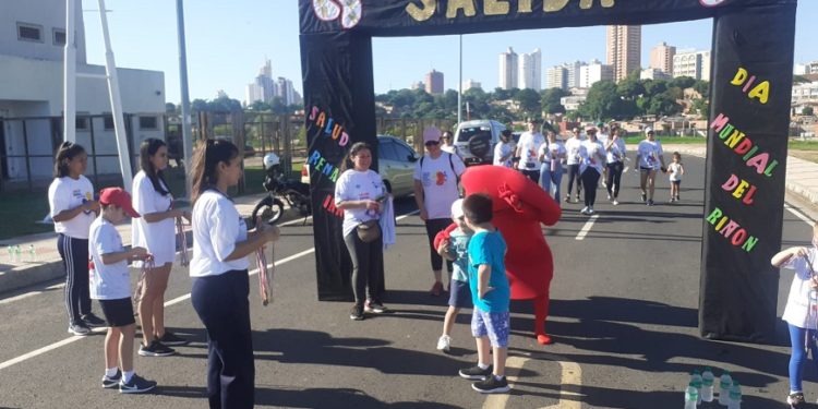 Promueven el cuidado de los riñones, con actividad saludable