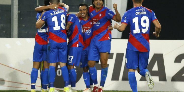 ¡Por dar el primer golpe! Cerro Porteño visita a Fortaleza por la Fase 3