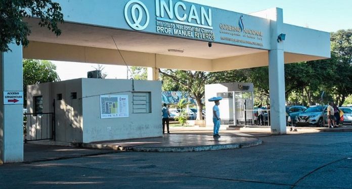 Delegación de Salud se reunió con directivos del Incan para coordinar soluciones en la atención a pacientes Delegación de Salud se reunió con directivos del Incan para coordinar soluciones en la atención a pacientes