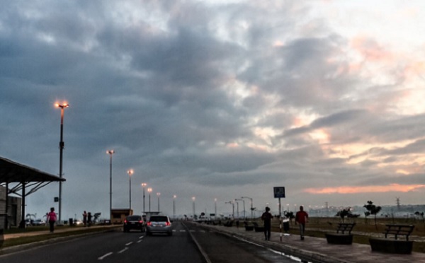 Anuncian una jornada con temperaturas cálidas, lluvias y ocasionales tormentas eléctricas