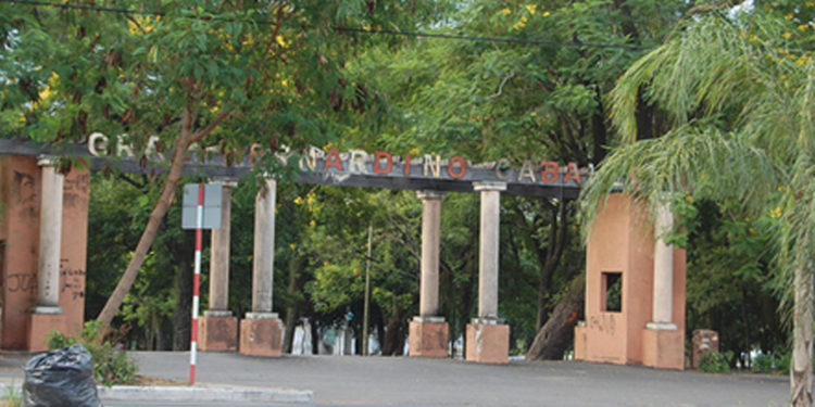 Habilitan escuelas de deportes para niños y jóvenes de la Chacarita