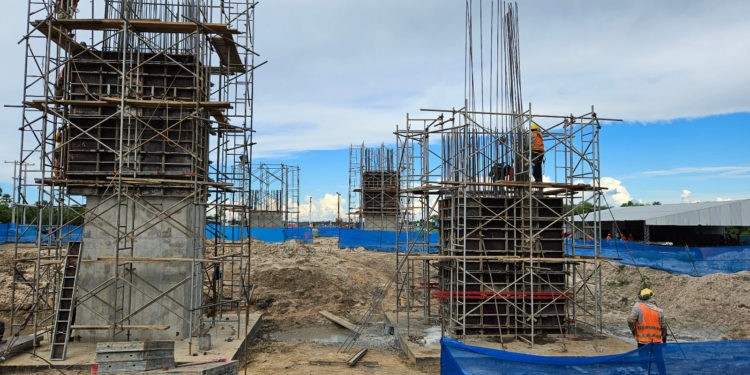 Se intensifican obras en cabezales y pilotes del Puente de la Bioceánica Se intensifican obras en cabezales y pilotes del Puente de la Bioceánica