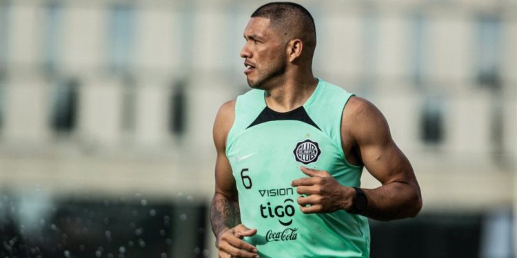 Richard Ortiz estará fuera tres partidos por la expulsión ante Ameliano Richard Ortiz estará fuera tres partidos por la expulsión ante Ameliano