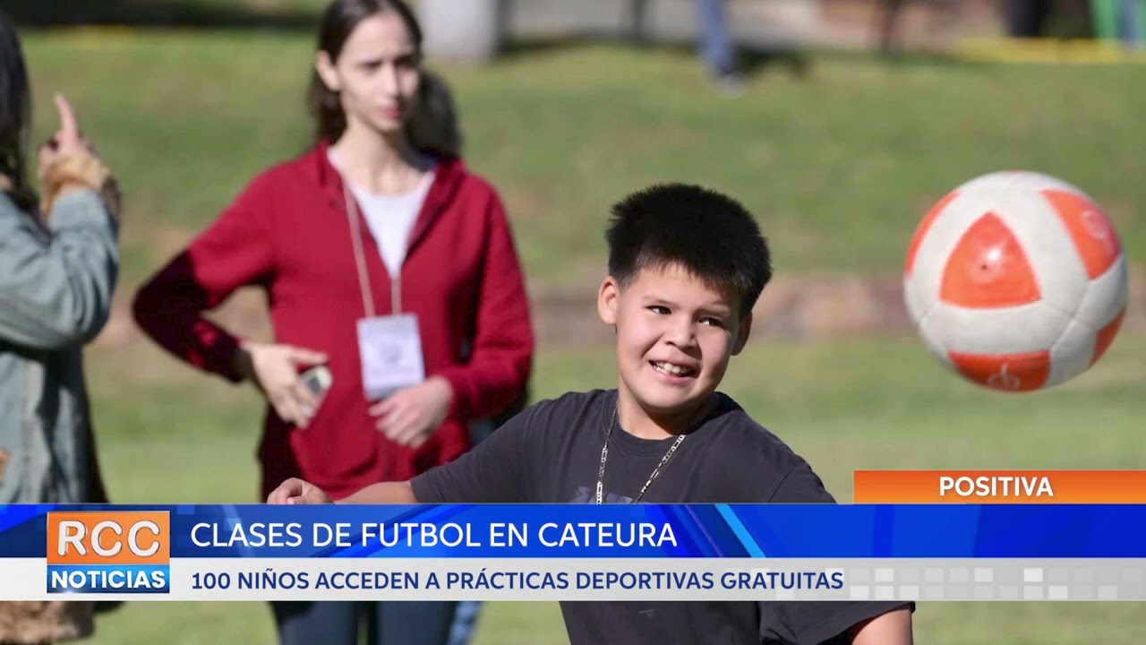 Clases de fútbol como desarrollo de niños en Cateura
