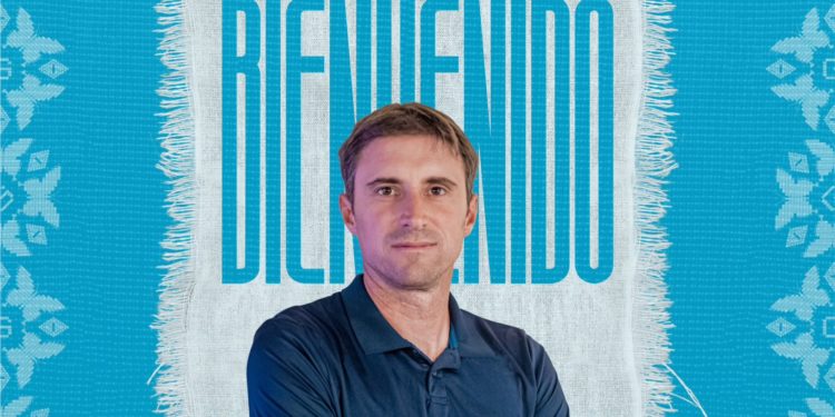 Luciano Theiler fue presentado como DT de Guaireña