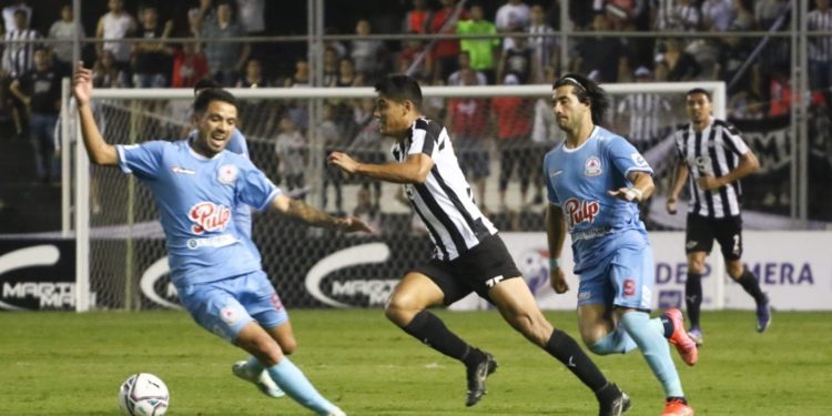 Libertad recibe a Resistencia buscando sacar más ventaja en la tabla Libertad recibe a Resistencia buscando sacar más ventaja en la tabla