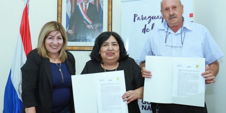 MINNA firmó convenio con la Municipalidad de Loma Plata para instalar programas de protección a niños/as y adolescentes