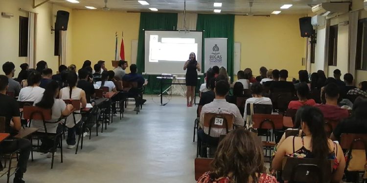 Becal brindará charla informativa sobre becas disponibles este jueves a universitarios de la UNA