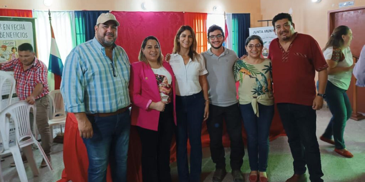 Puerto Casado: productores son beneficiados con créditos otorgados por el CAH