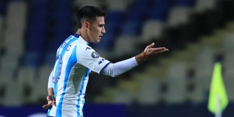 Racing gana en la Libertadores con un golazo del paraguayo Matías Rojas