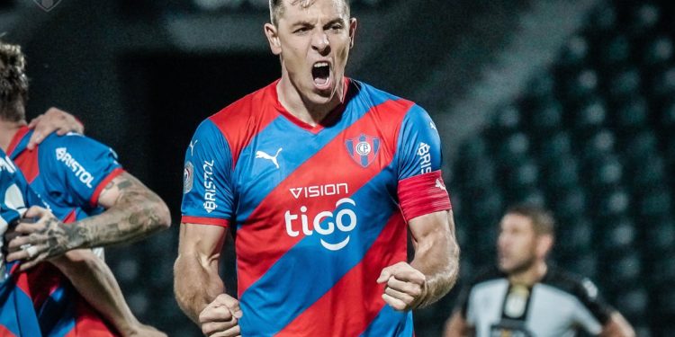 ¡ChurinGol! Con un tanto del argentino el Ciclón se quedó con el triunfo ¡ChurinGol! Con un tanto del argentino el Ciclón se quedó con el triunfo