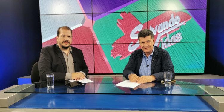 Salvando Vidas presentará un cara a cara con Efraín Alegre a tres días de las Elecciones Generales Salvando Vidas presentará un cara a cara con Efraín Alegre a tres días de las Elecciones Generales