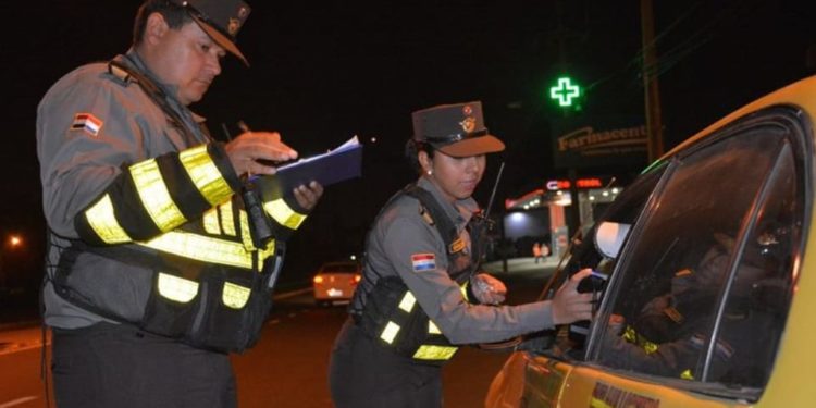 Patrulla Caminera detuvo a 300 conductores alcoholizados Patrulla Caminera detuvo a 300 conductores alcoholizados
