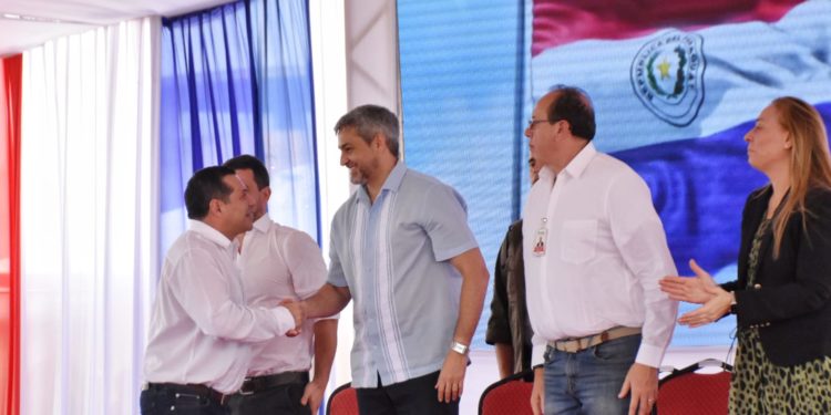 Presidente hace un llamado para consolidar y afianzar política energética del país