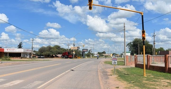 Municipalidad de Loma Plata eliminó giro a la derecha sin semáforo en la entrada principal de la ciudad Municipalidad de Loma Plata eliminó giro a la derecha sin semáforo en la entrada principal de la ciudad