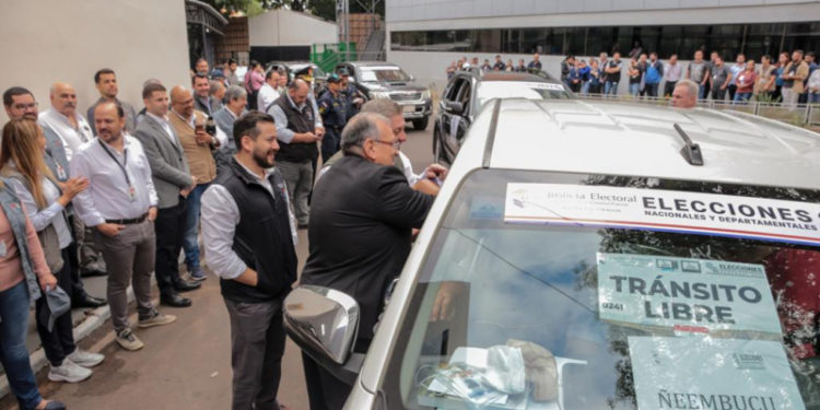 Realizaron importante despliegue de maletines y Máquinas de Votación al interior del país