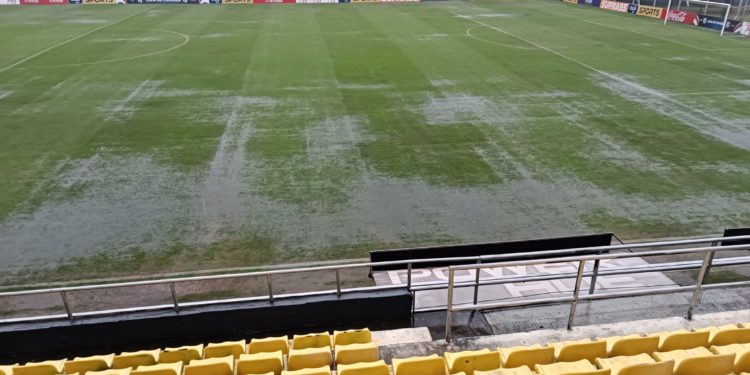 ¡Postergado! Por inclemencias climáticas pasa para mañana el duelo Guaraní – Trinidense 