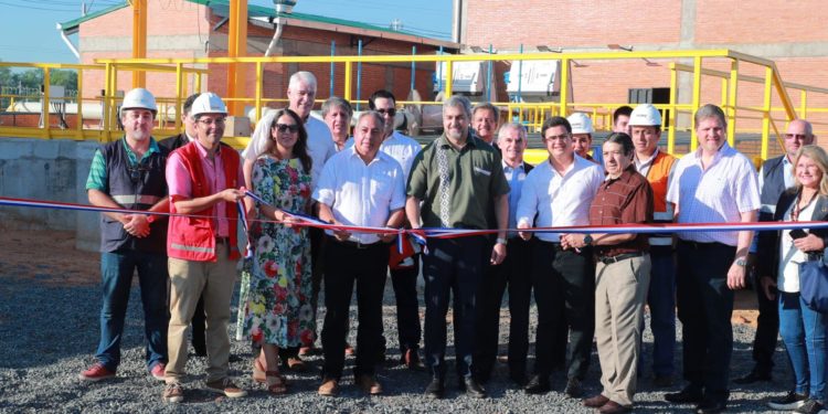 Ejecutivo promulgó financiamiento de agua potable y saneamiento para Lambaré y CDE