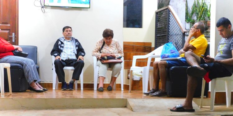 Servicio médico a cambio de alimentos no perecederos en la ciudad de Villa Elisa Servicio médico a cambio de alimentos no perecederos en la ciudad de Villa Elisa