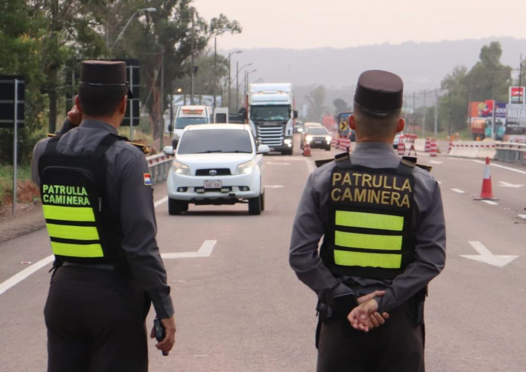 Más de 200 conductores dieron positivo a pruebas de alcotest de la Caminera en la última semana
