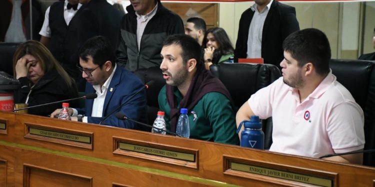 Junta Municipal de Asunción se declara «Provida y Profamilia»