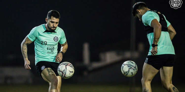 Olimpia enfocado en el encuentro ante Patronato por Libertadores Olimpia enfocado en el encuentro ante Patronato por Libertadores