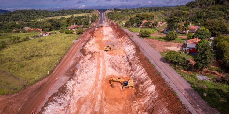 Avanzan las labores de duplicación de la Ruta PY02 en tres ciudades de Cordillera