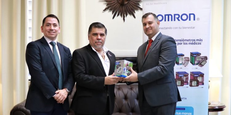 Ministerio de Salud recibió donación en apoyo a la hipertensión arterial