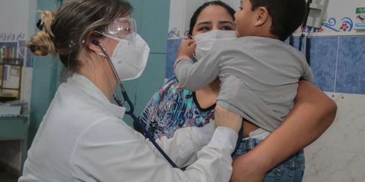 Salud Pública reporta aumento del 15% de consultas por cuadros respiratorios Salud Pública reporta aumento del 15% de consultas por cuadros respiratorios