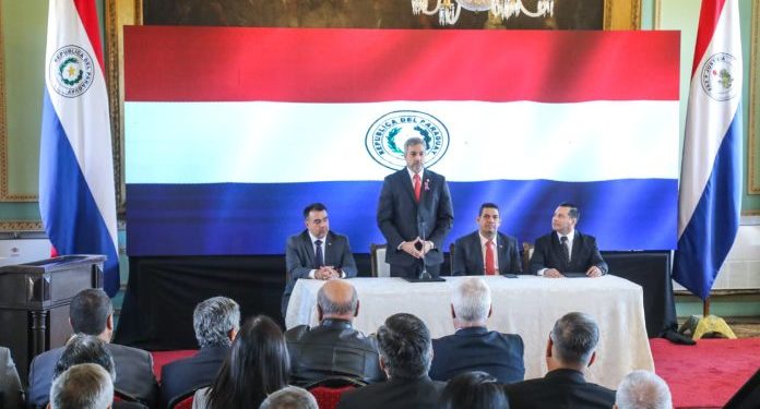Paraguay podrá retirar el 100 por ciento de la energía de Itaipu en julio, resalta presidente
