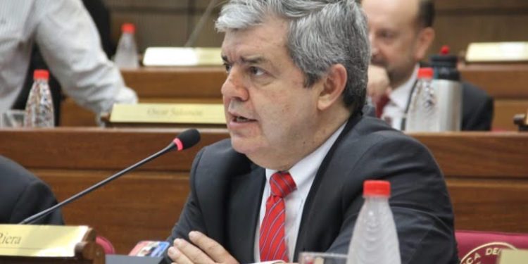 Santiago Peña confirmó primer integrante del próximo gabinete de ministros Santiago Peña confirmó primer integrante del próximo gabinete de ministros